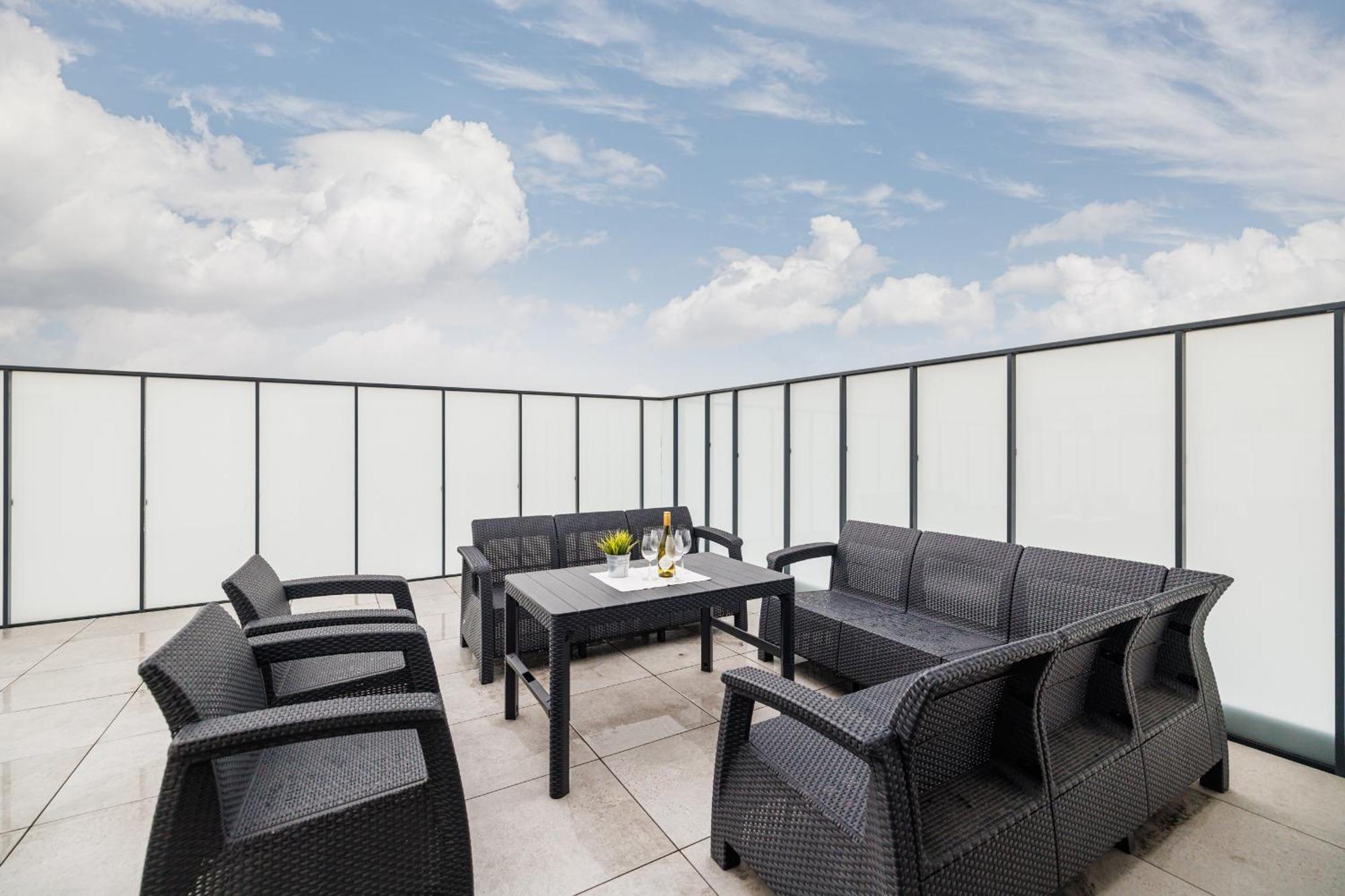 Апартаменти Ina Rent - Przystan Letnica Гданськ Екстер'єр фото
