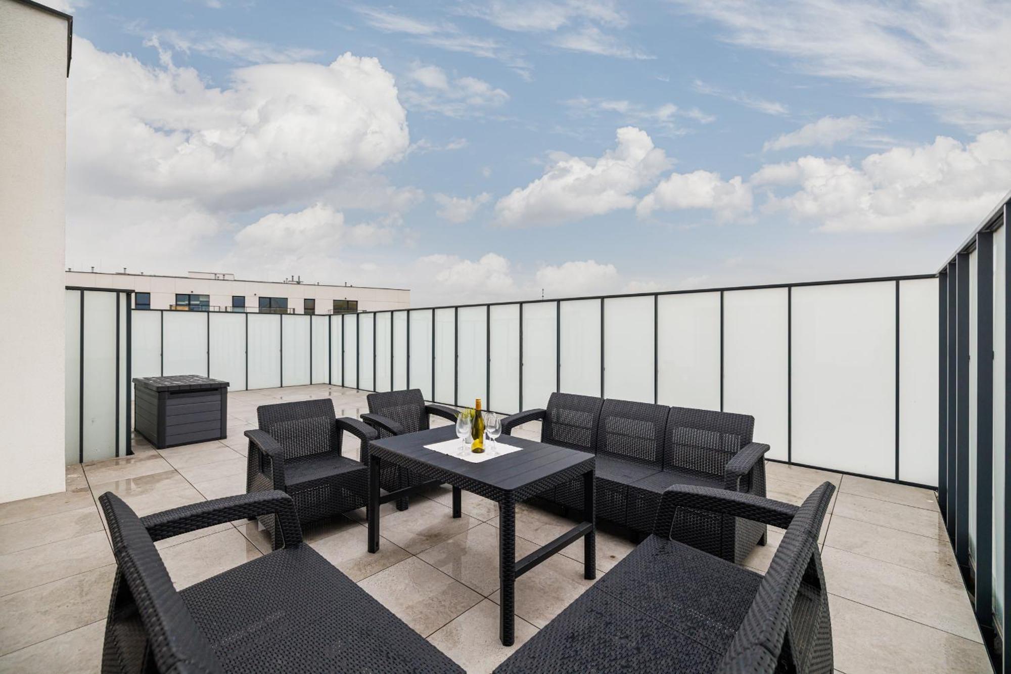 Апартаменти Ina Rent - Przystan Letnica Гданськ Екстер'єр фото